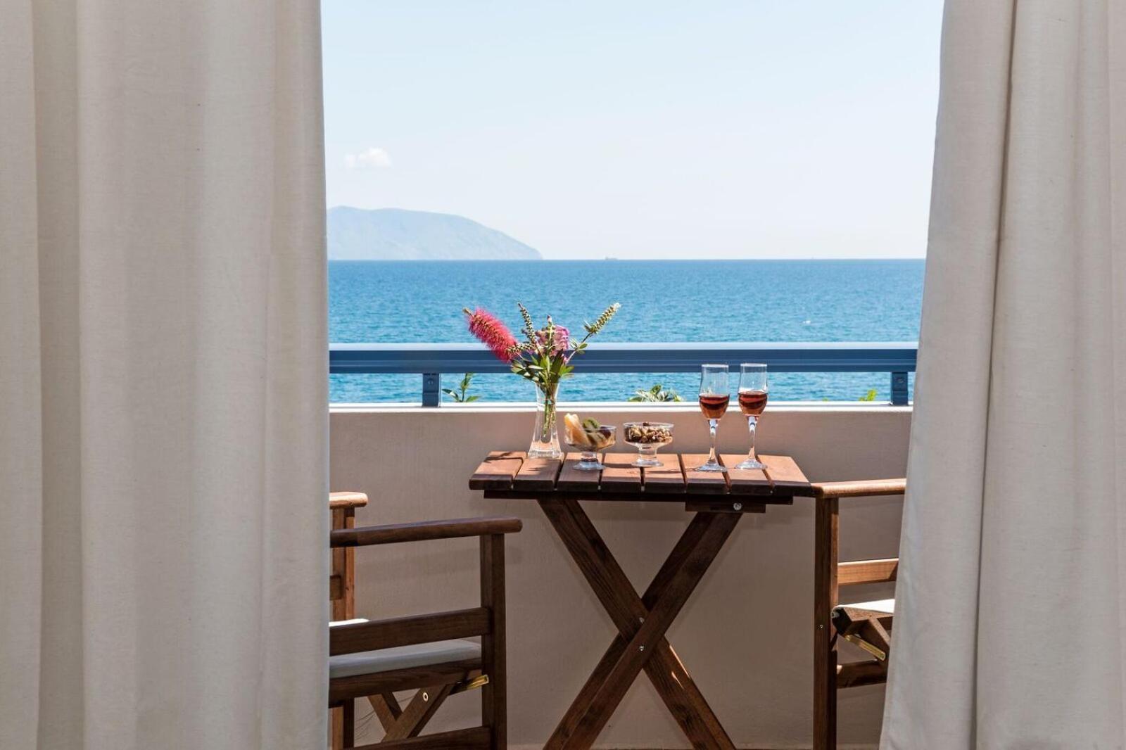 Anesis Hotel Agia Pelagia  外观 照片