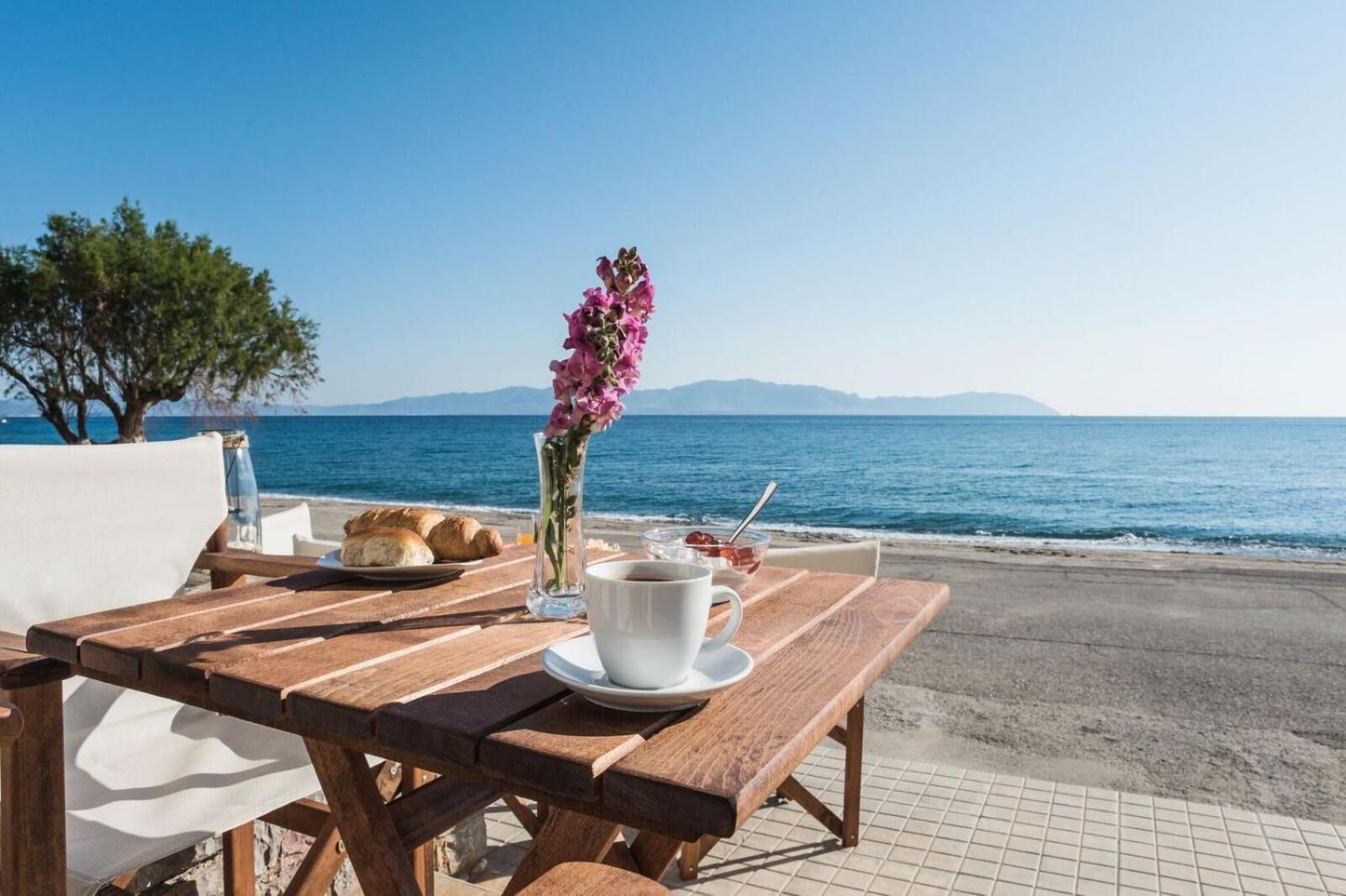 Anesis Hotel Agia Pelagia  外观 照片