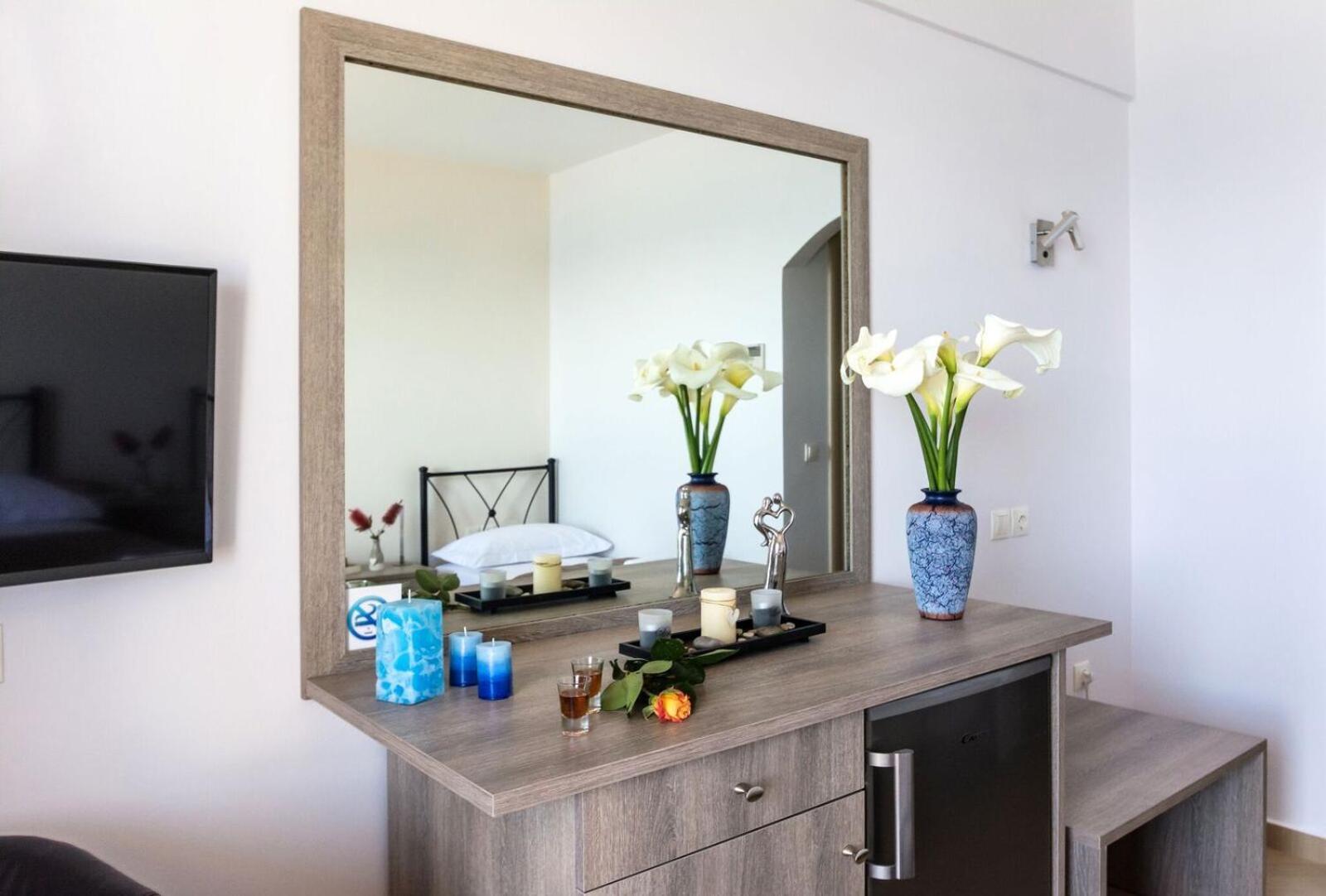 Anesis Hotel Agia Pelagia  外观 照片
