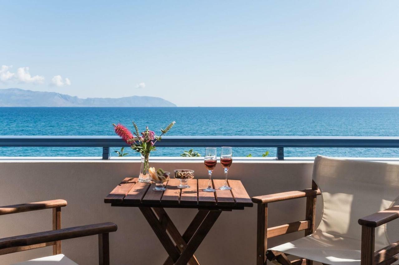 Anesis Hotel Agia Pelagia  外观 照片