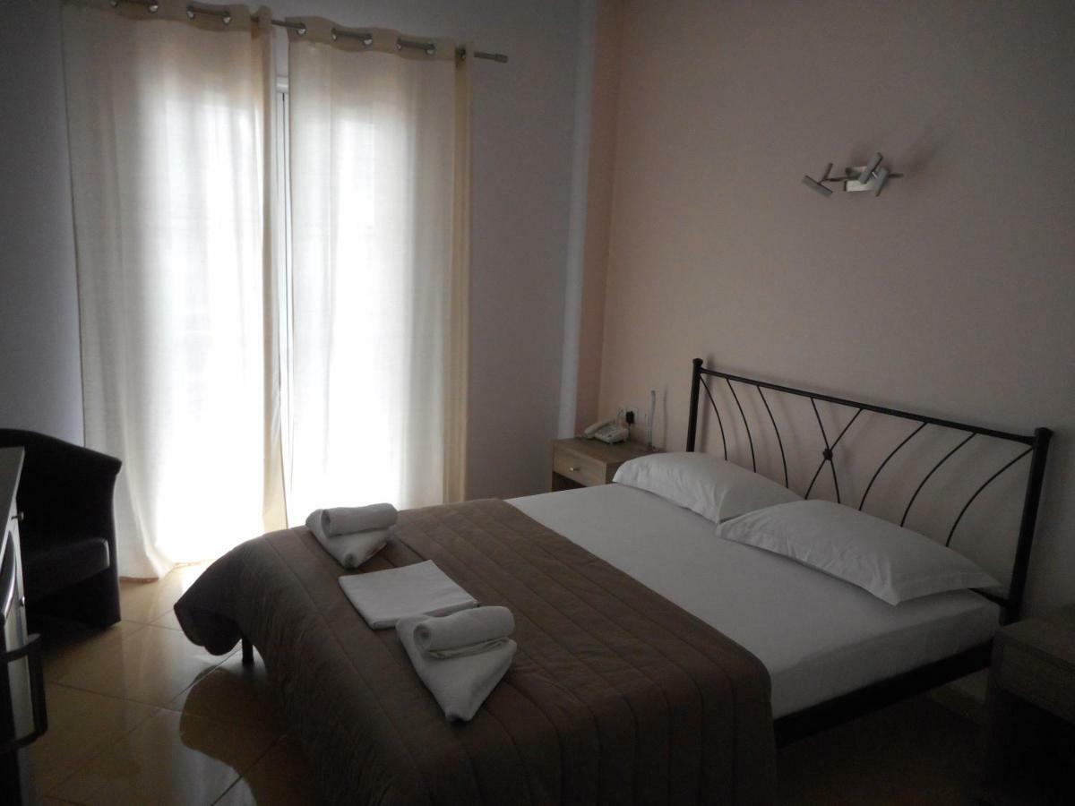Anesis Hotel Agia Pelagia  外观 照片