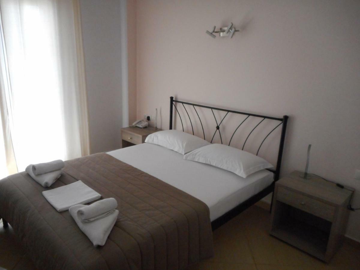 Anesis Hotel Agia Pelagia  外观 照片