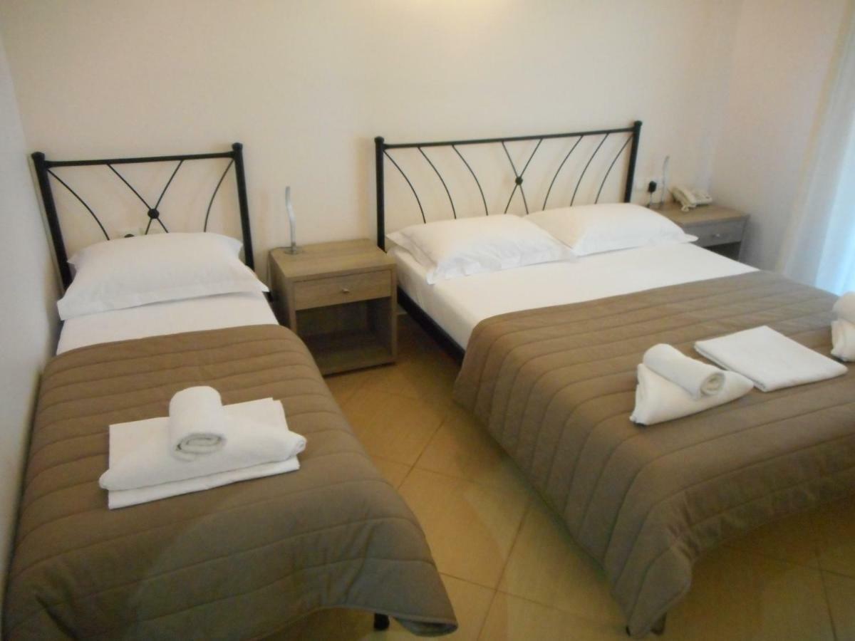 Anesis Hotel Agia Pelagia  外观 照片